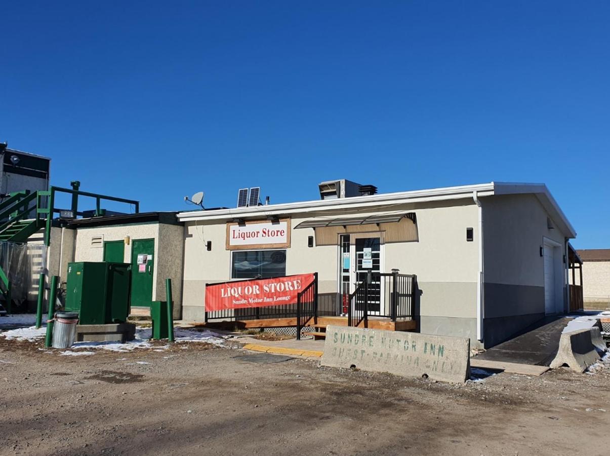 Sundre Motor Inn Kültér fotó