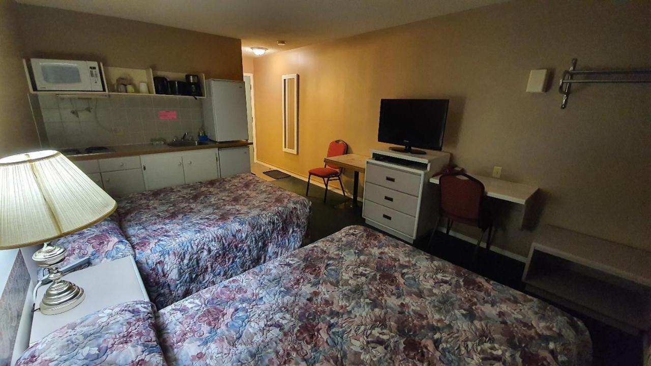 Sundre Motor Inn Kültér fotó