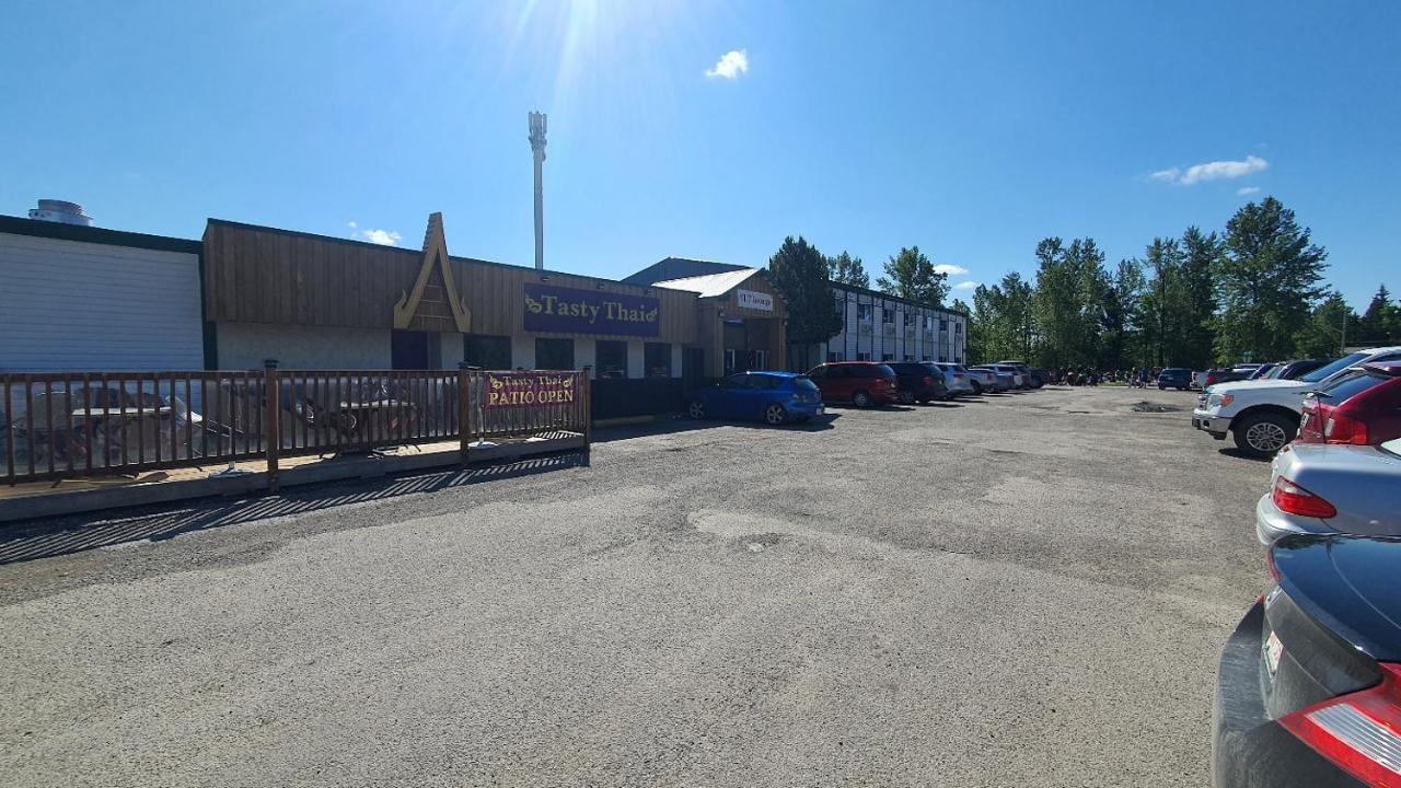 Sundre Motor Inn Kültér fotó