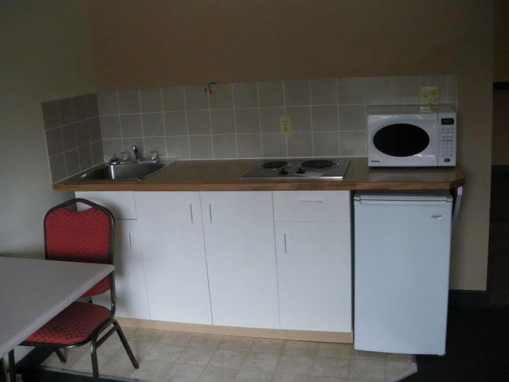 Sundre Motor Inn Kültér fotó